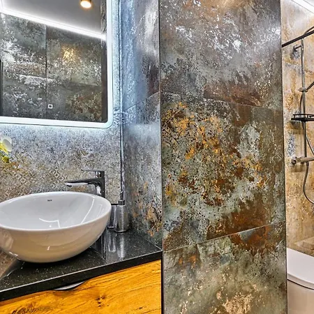 Royal Aparts Park Vip Z Basenami, Saunami, Jacuzzi I Silownia דירה *