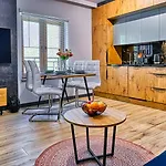 Royal Aparts Park Vip Z Basenami, Saunami, Jacuzzi I Siłownią Apartament