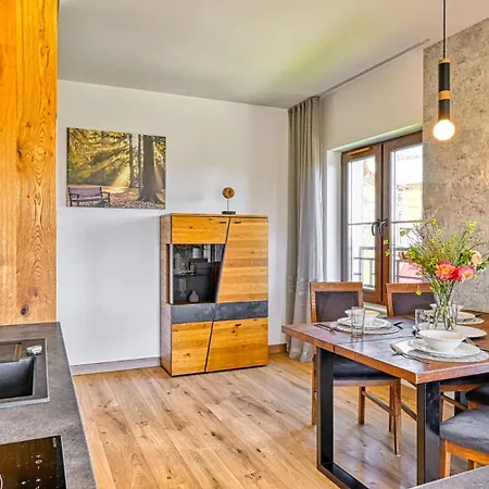 Apartament Royal Aparts Park Vip Z Basenami, Saunami, Jacuzzi I Siłownią