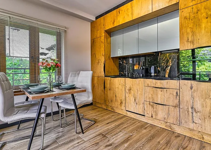 Royal Aparts Park Vip Z Basenami, Saunami, Jacuzzi I Silownia 公寓 *